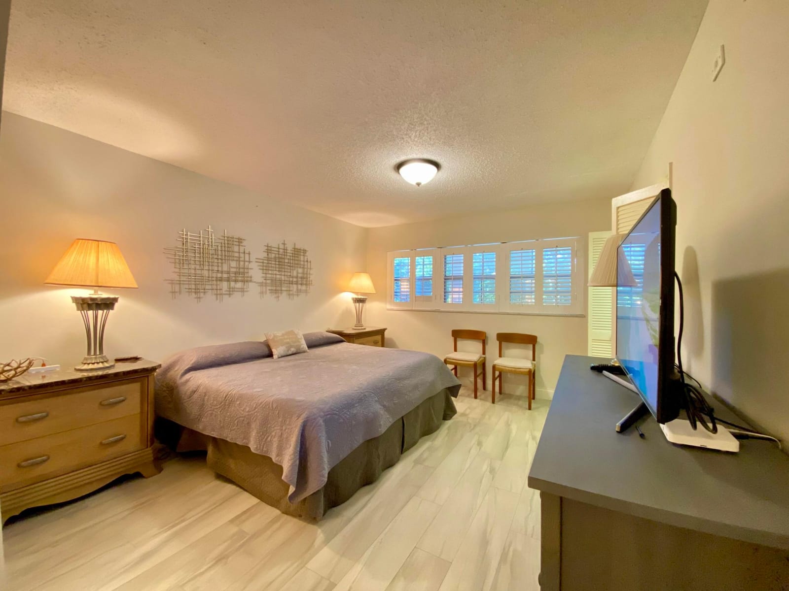 3800 OAKS CLUBHOUSE Drive 311 — photo 5