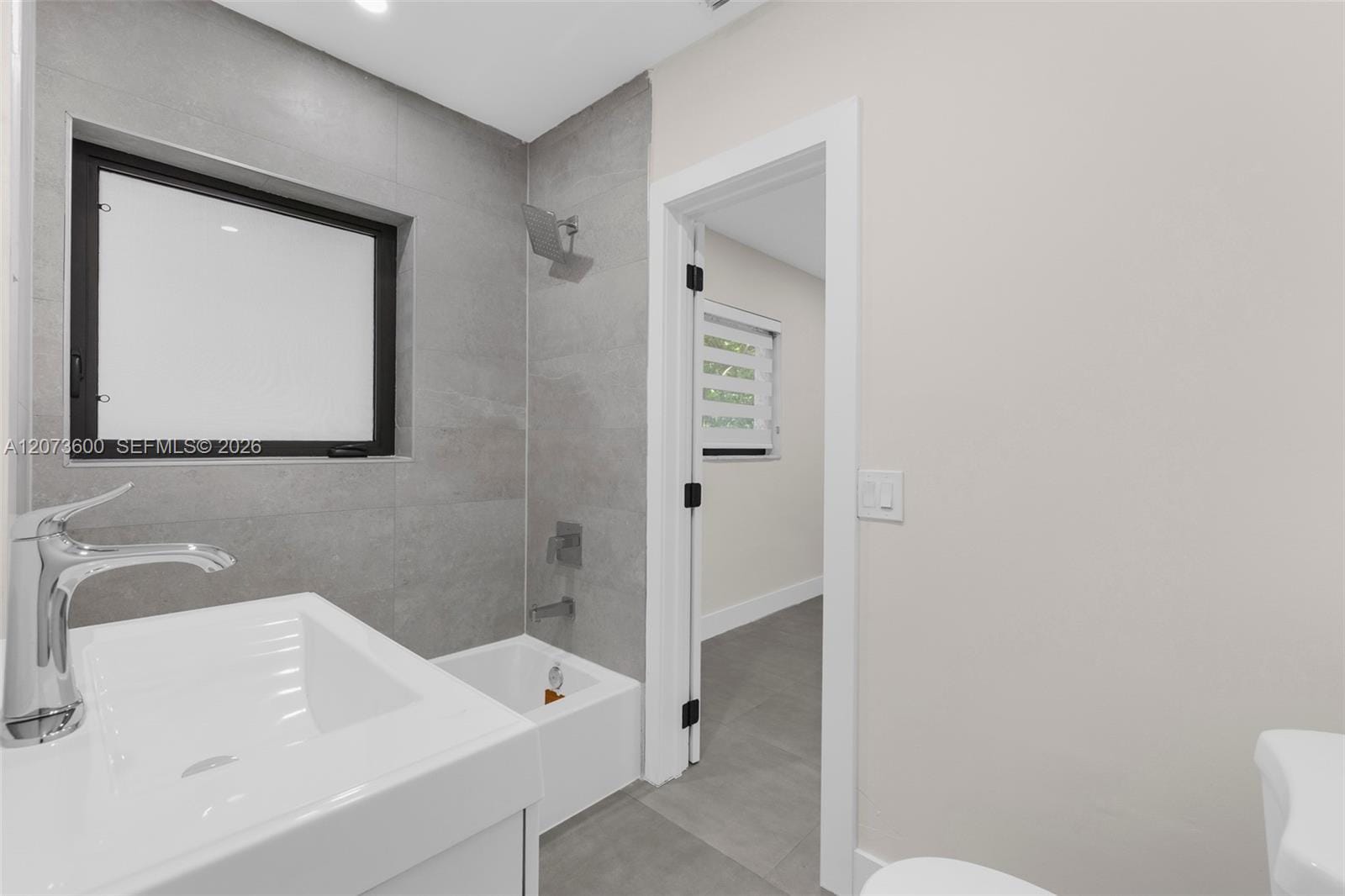 345 Sarto Avenue 1, Coral Gables, FL 33134 photo 18