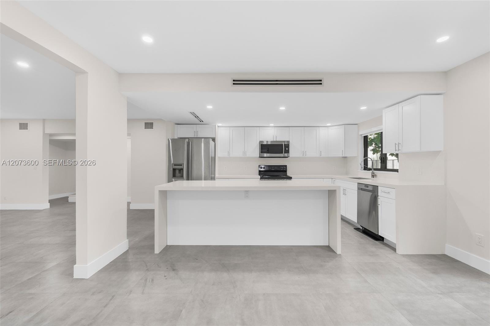 345 Sarto Avenue 1 — photo 8