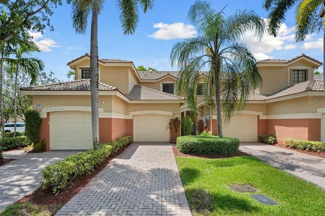 3810 Tree Top Drive, Weston, FL 33332