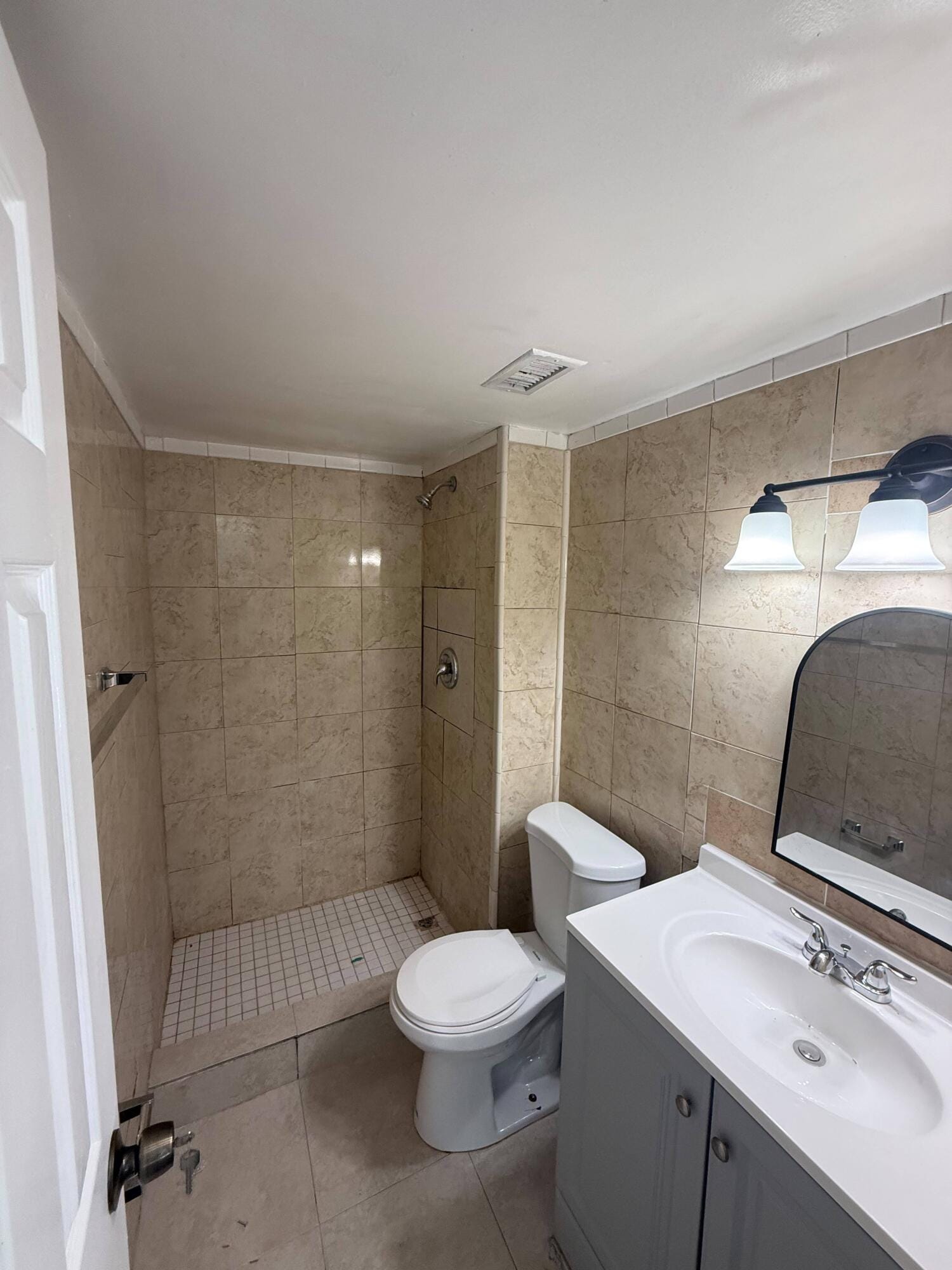 482 NW 165TH ST Road A-301, Miami, FL 33169 photo 11