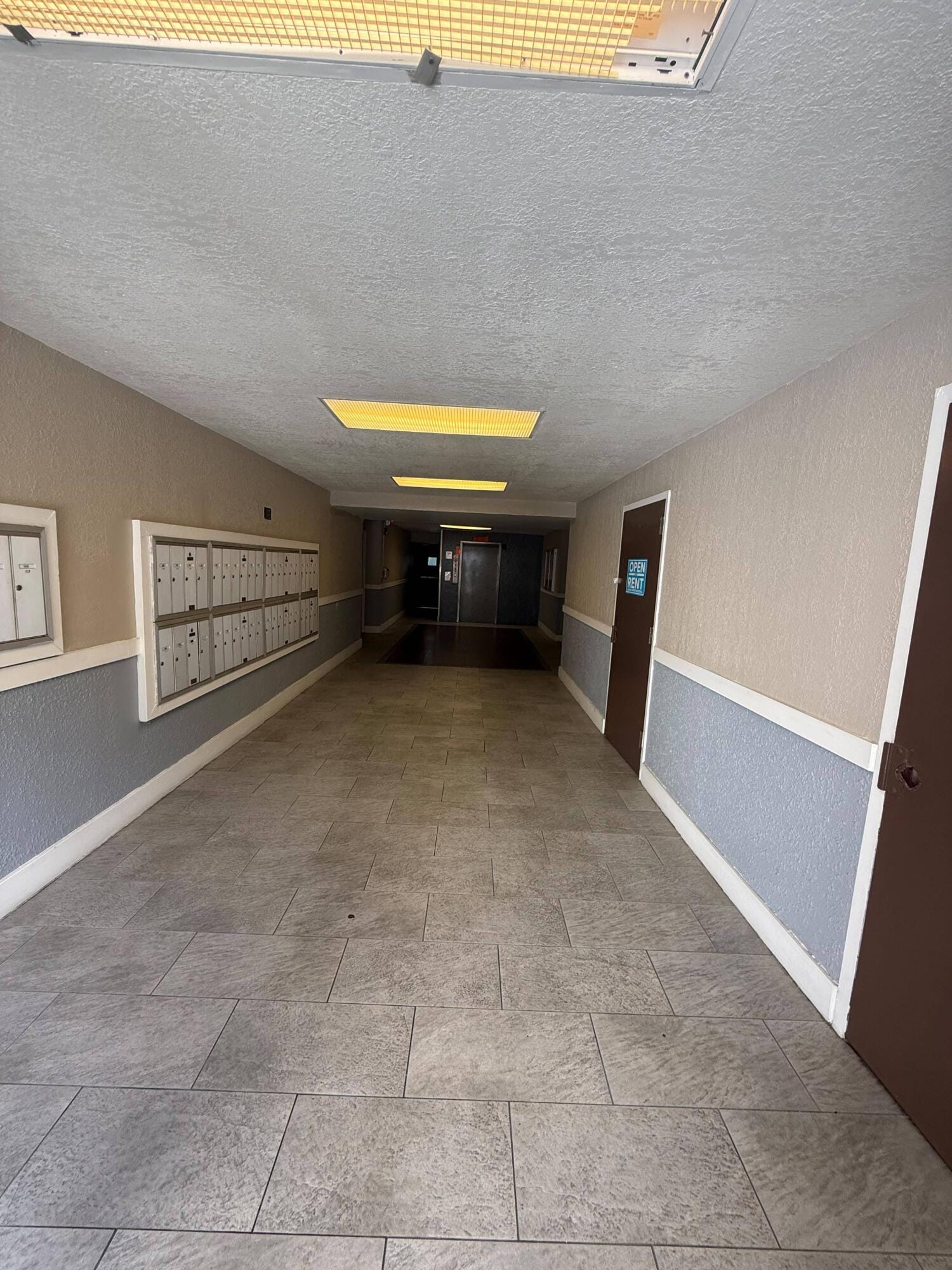 482 NW 165TH ST Road A-301, Miami, FL 33169 photo 3