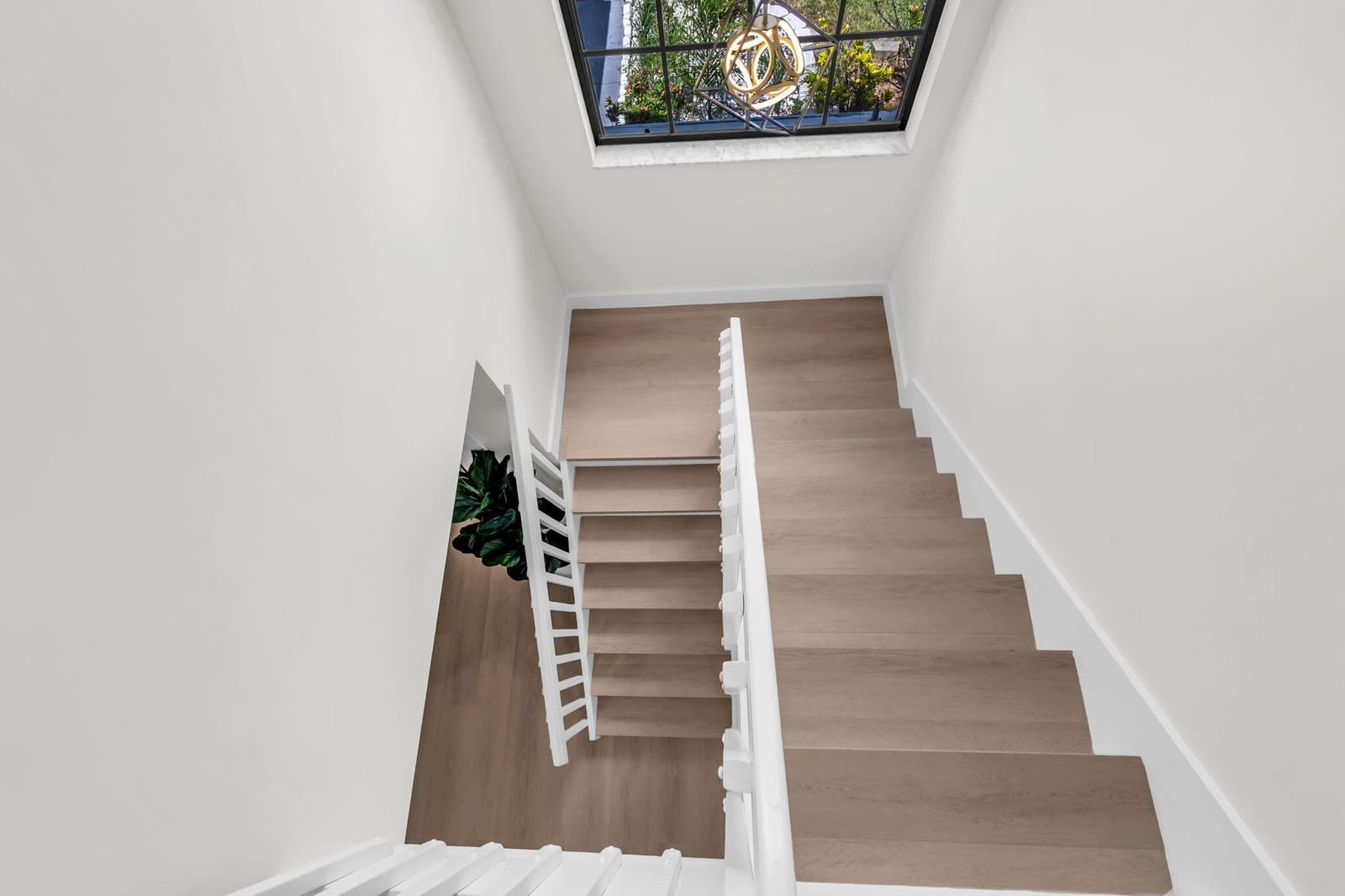 176 NW 106th Terrace — photo 4