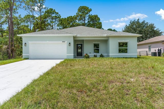 9365 107th Avenue, Vero Lake Estates, Vero Beach, FL