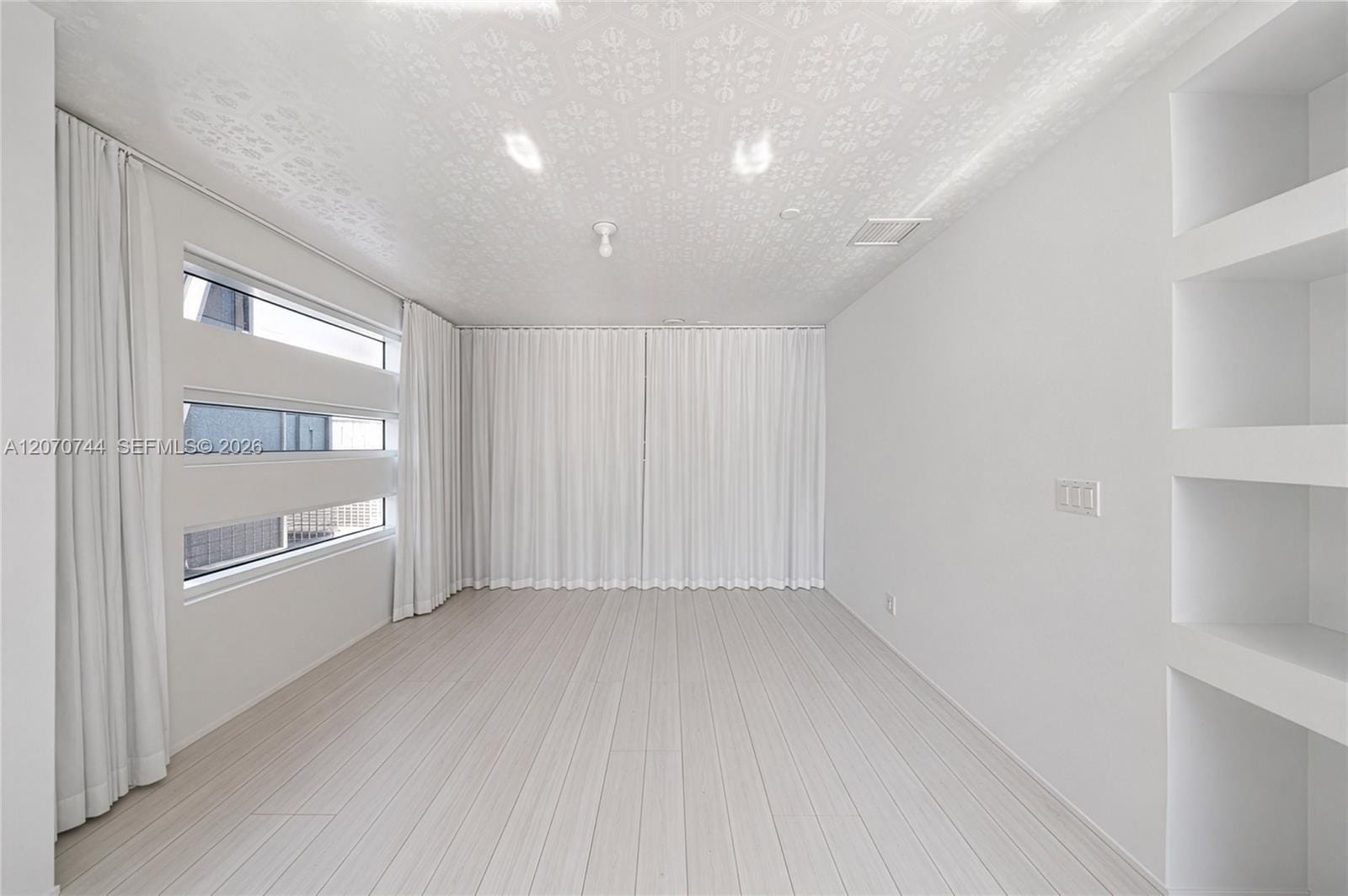 1040 Biscayne Boulevard 4602, Miami, FL 33132 photo 25
