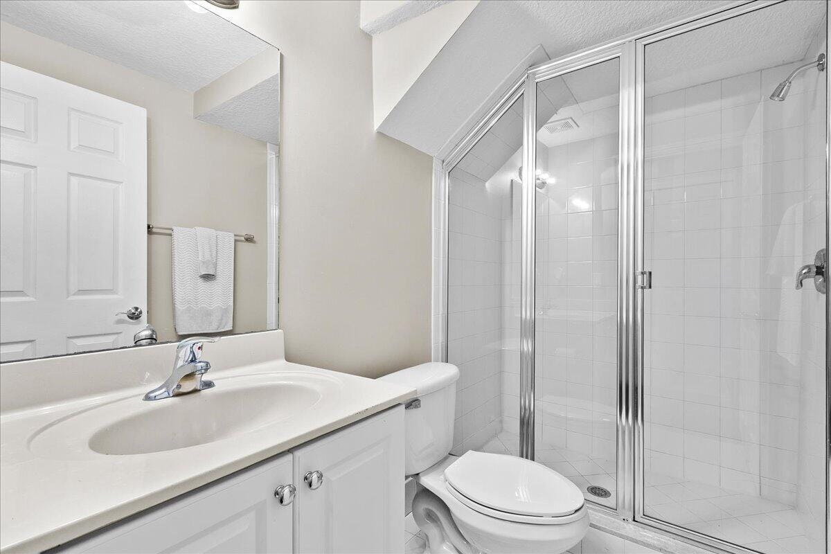 1403 Coastal Bay Boulevard — photo 8
