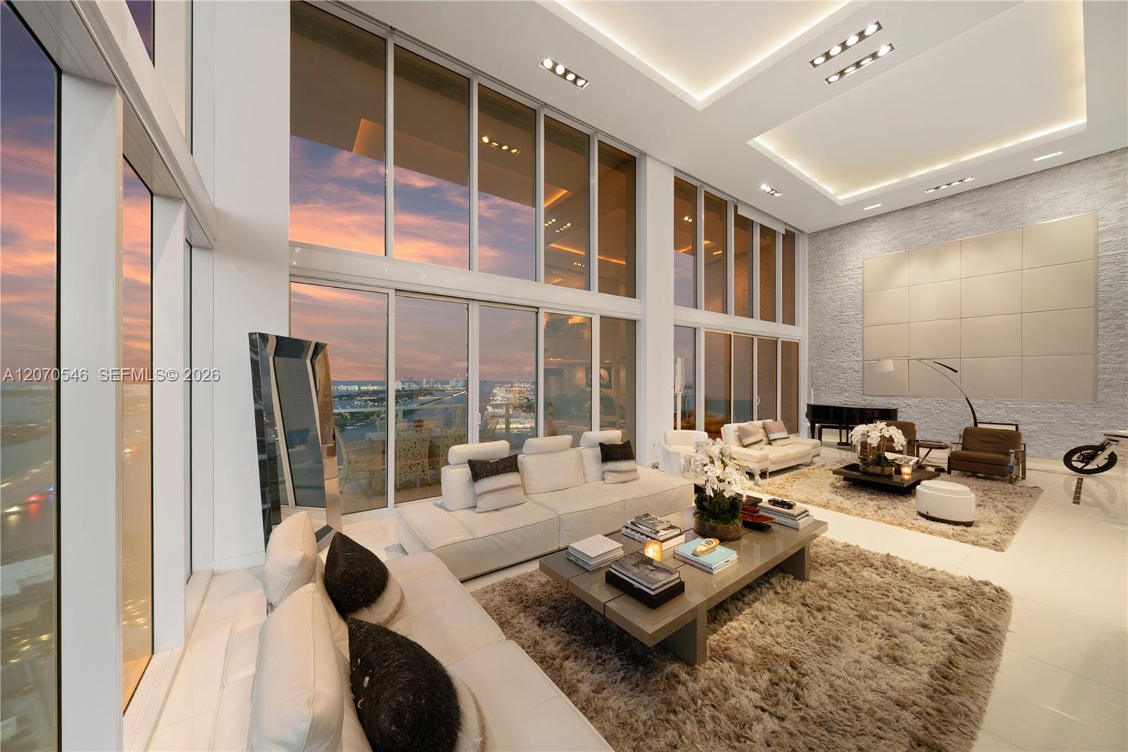 1040 Biscayne Boulevard 4403, Miami, FL 33132 photo 7