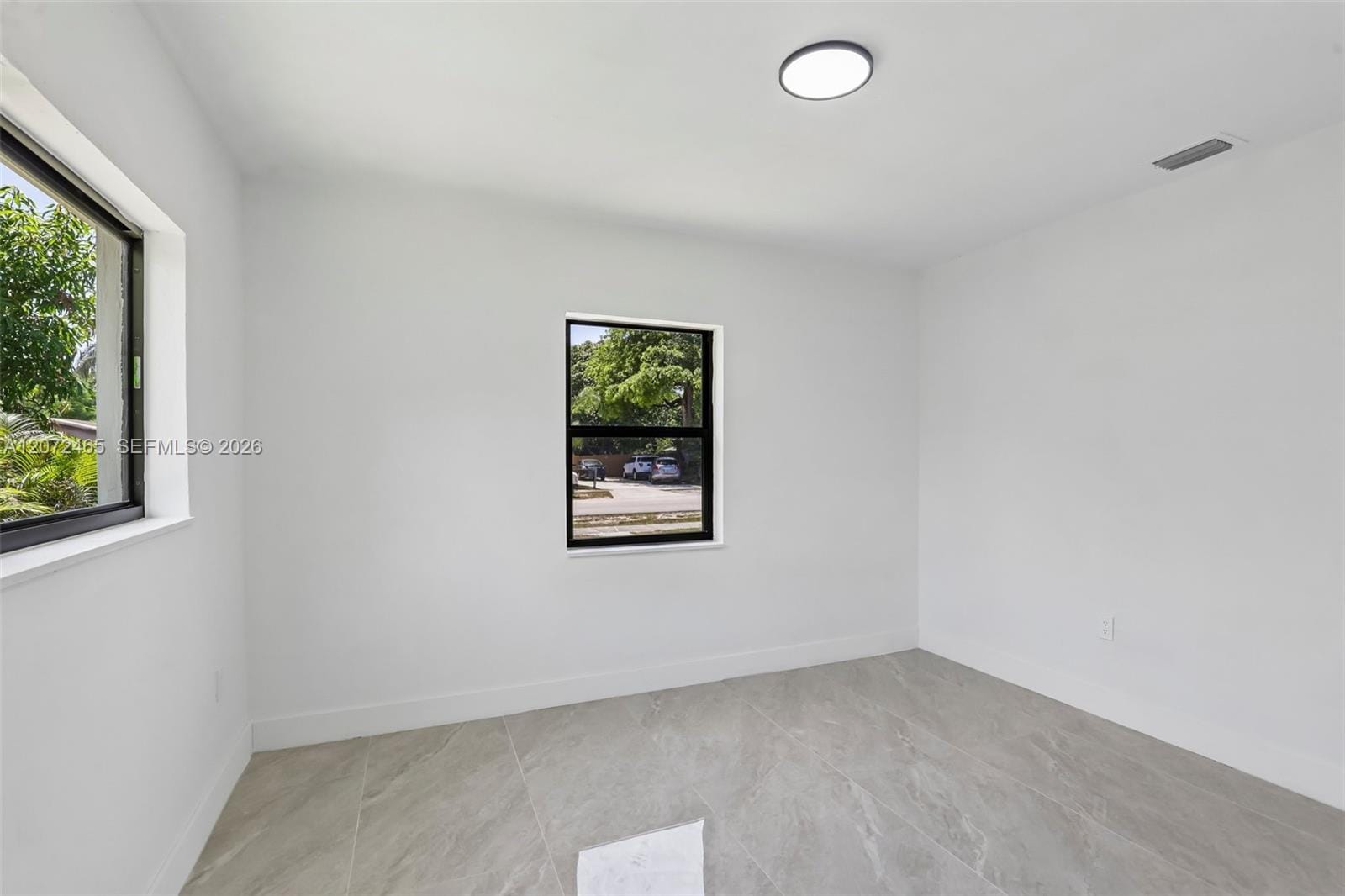 521 NW 189th Terrace, Miami Gardens, FL 33169 photo 25