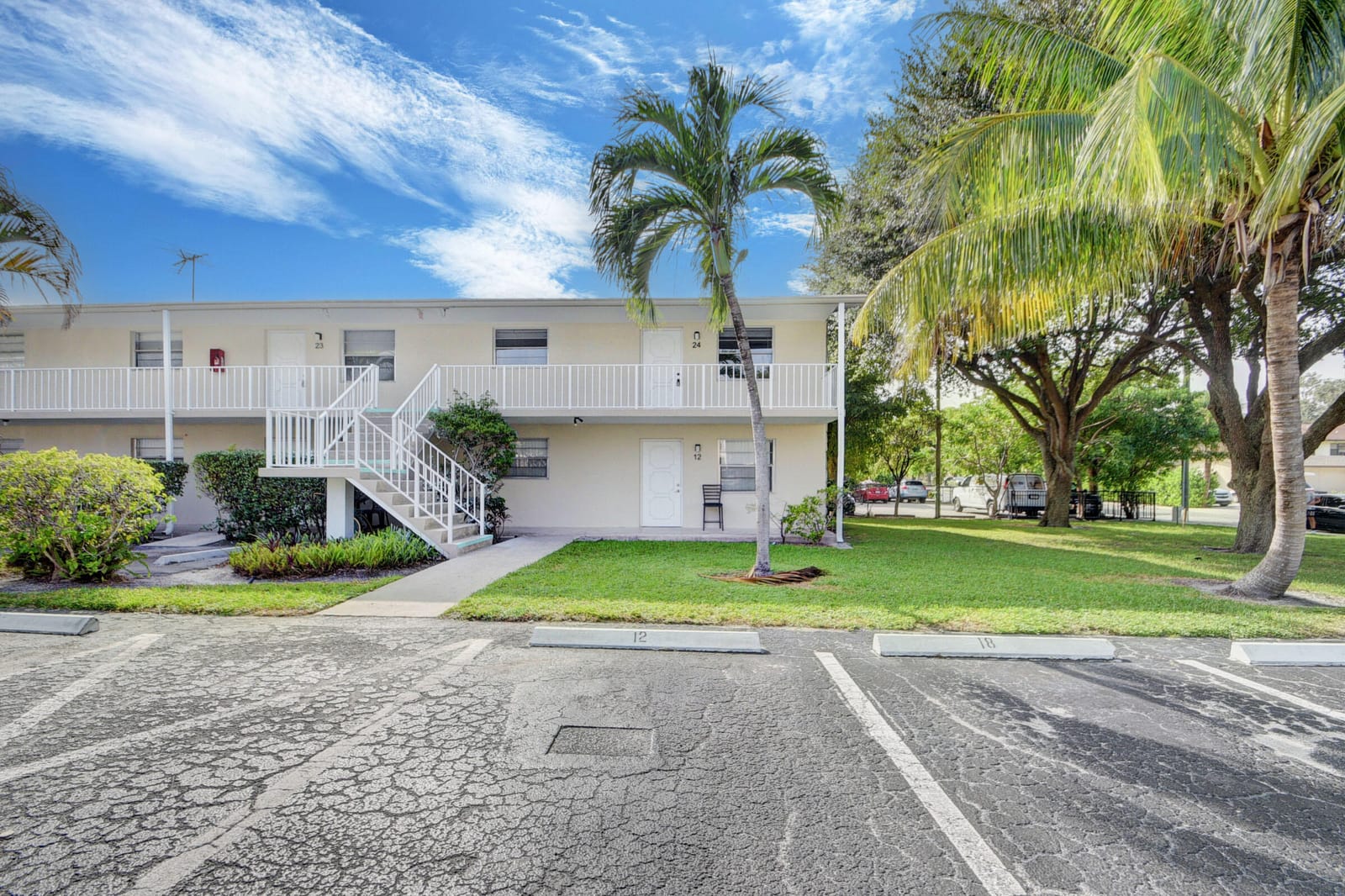 1733 3rd Avenue N 24, Lake Worth, FL 33460 photo 1