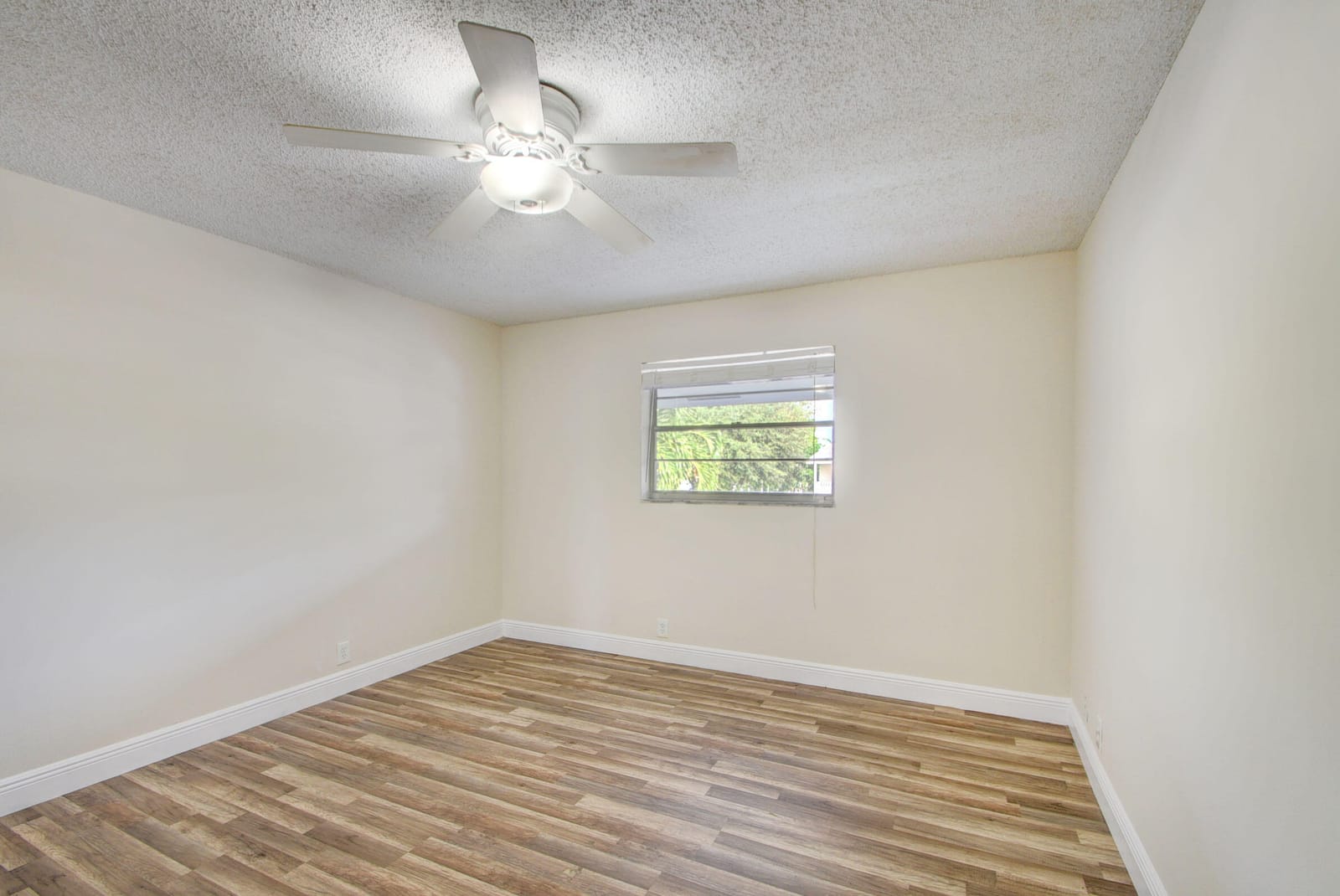 1733 3rd Avenue N 24, Lake Worth, FL 33460 photo 18