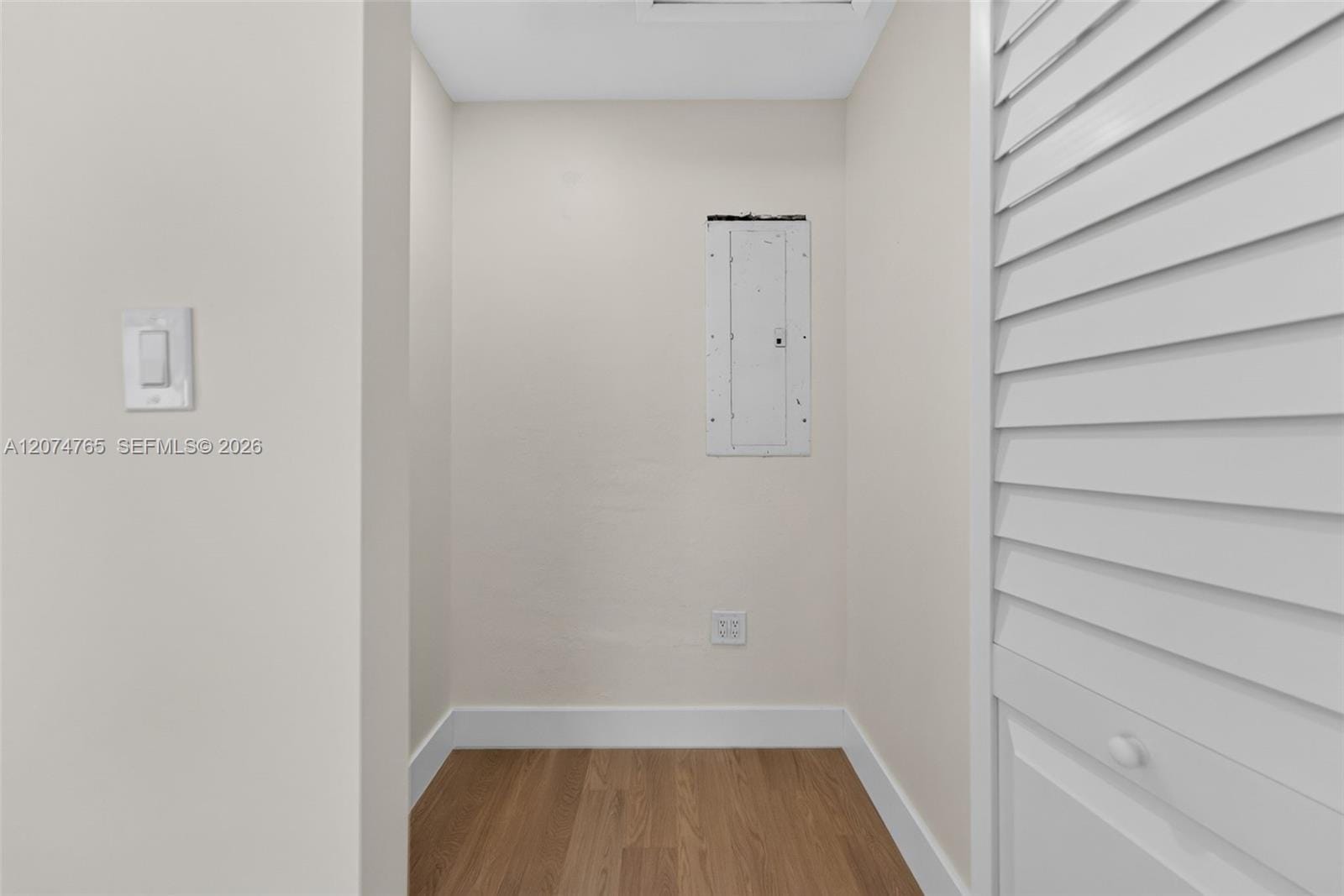 2390 Superior Street — photo 12