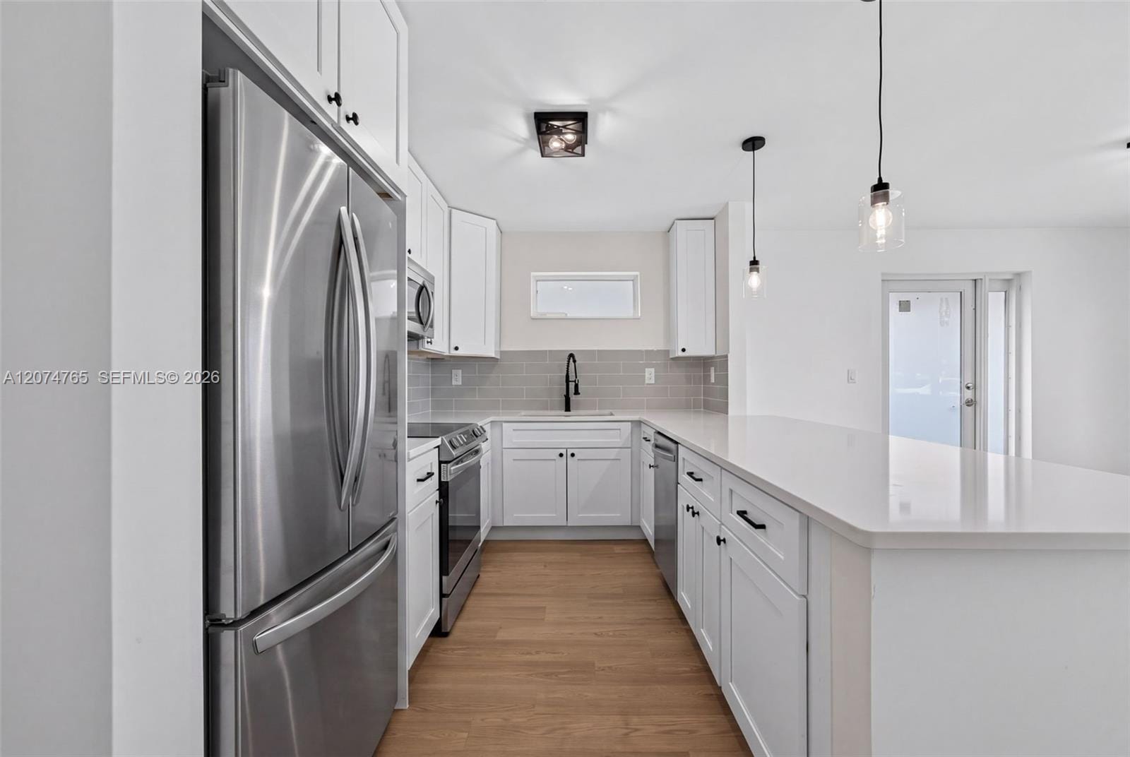 2390 Superior Street — photo 6