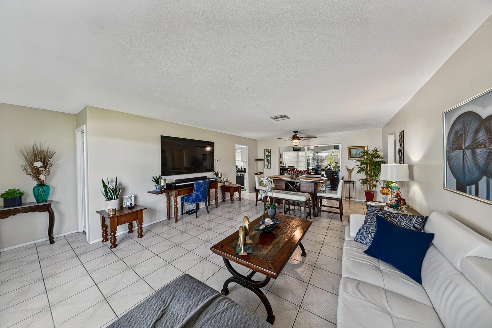 2930 NW 1st Drive, Pompano Beach, FL 33064 photo 9