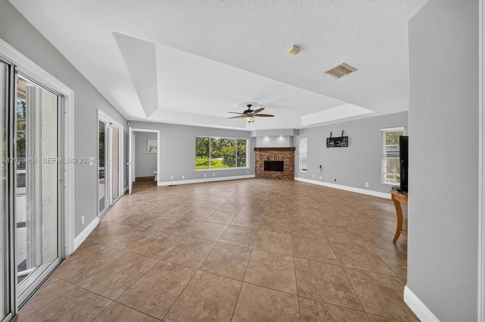 1215 Stallion Drive — photo 8