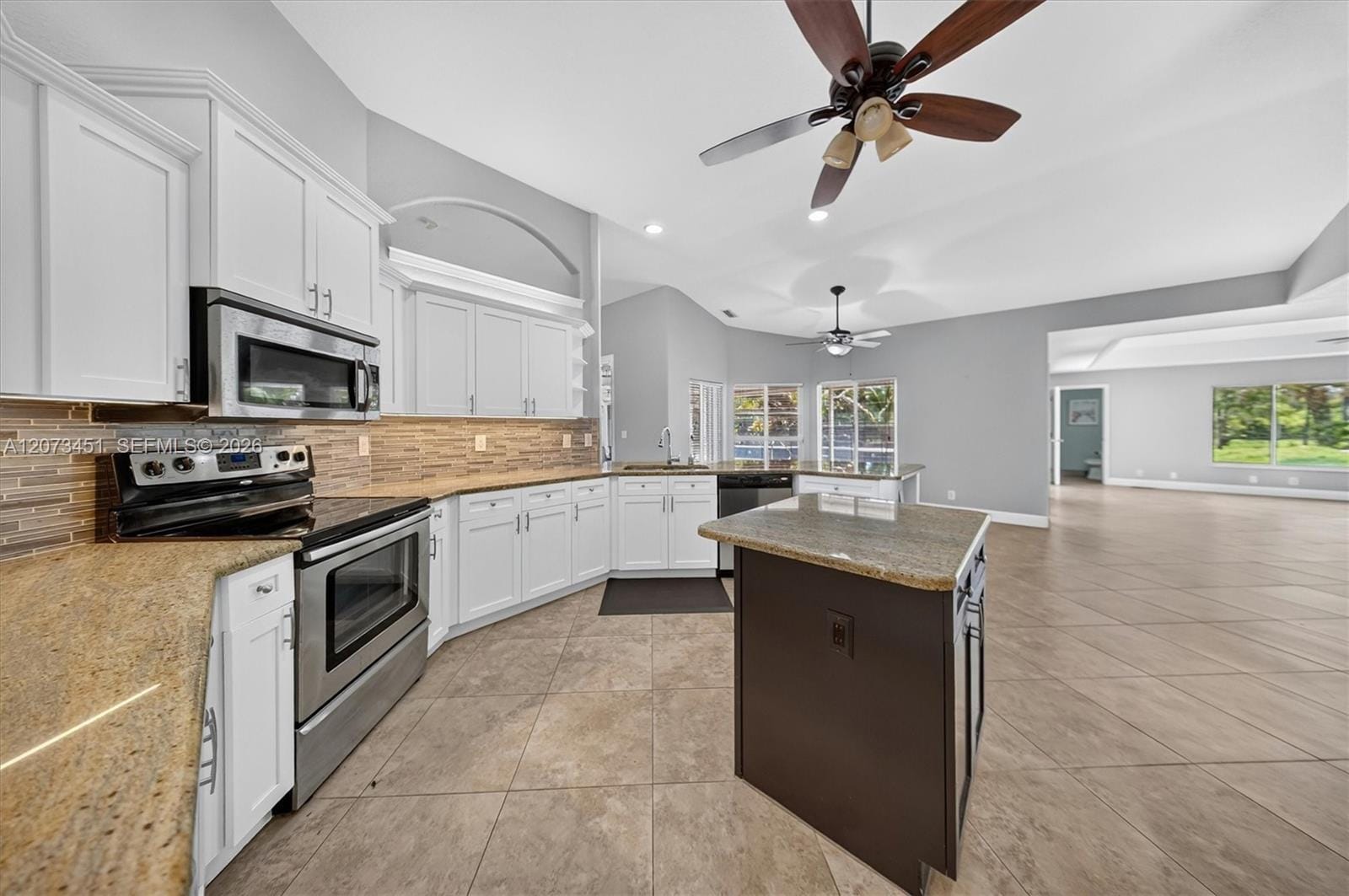 1215 Stallion Drive — photo 9