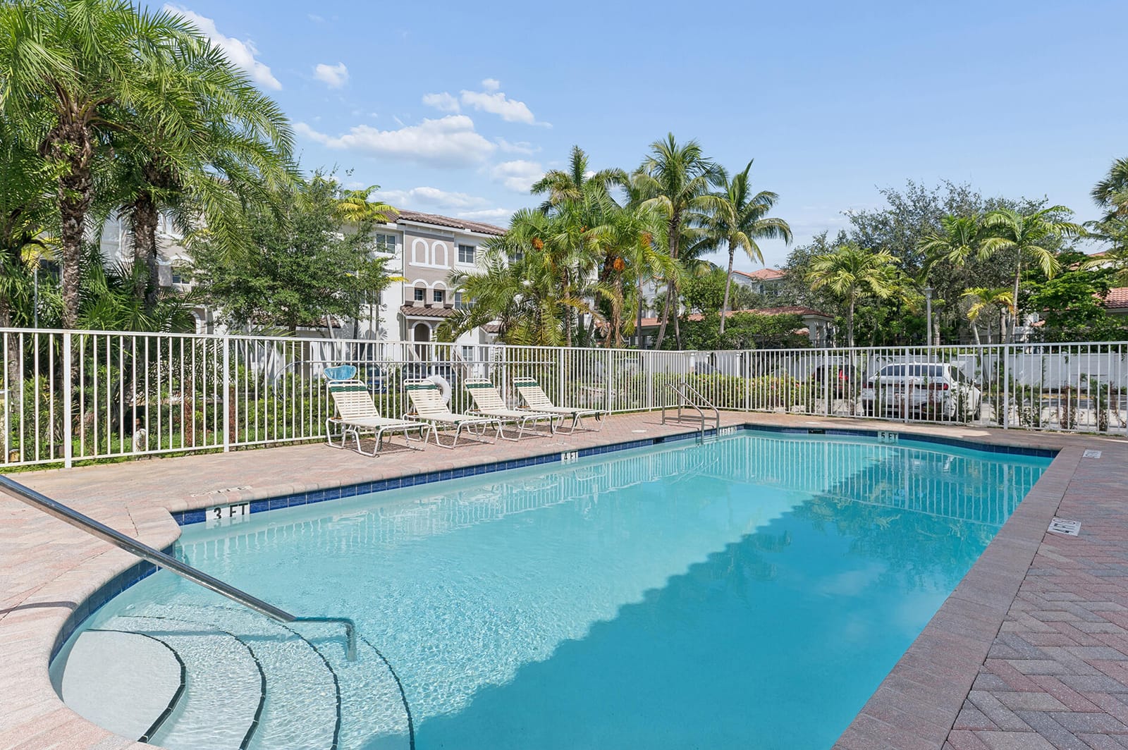 428 Bayfront Drive — photo 4