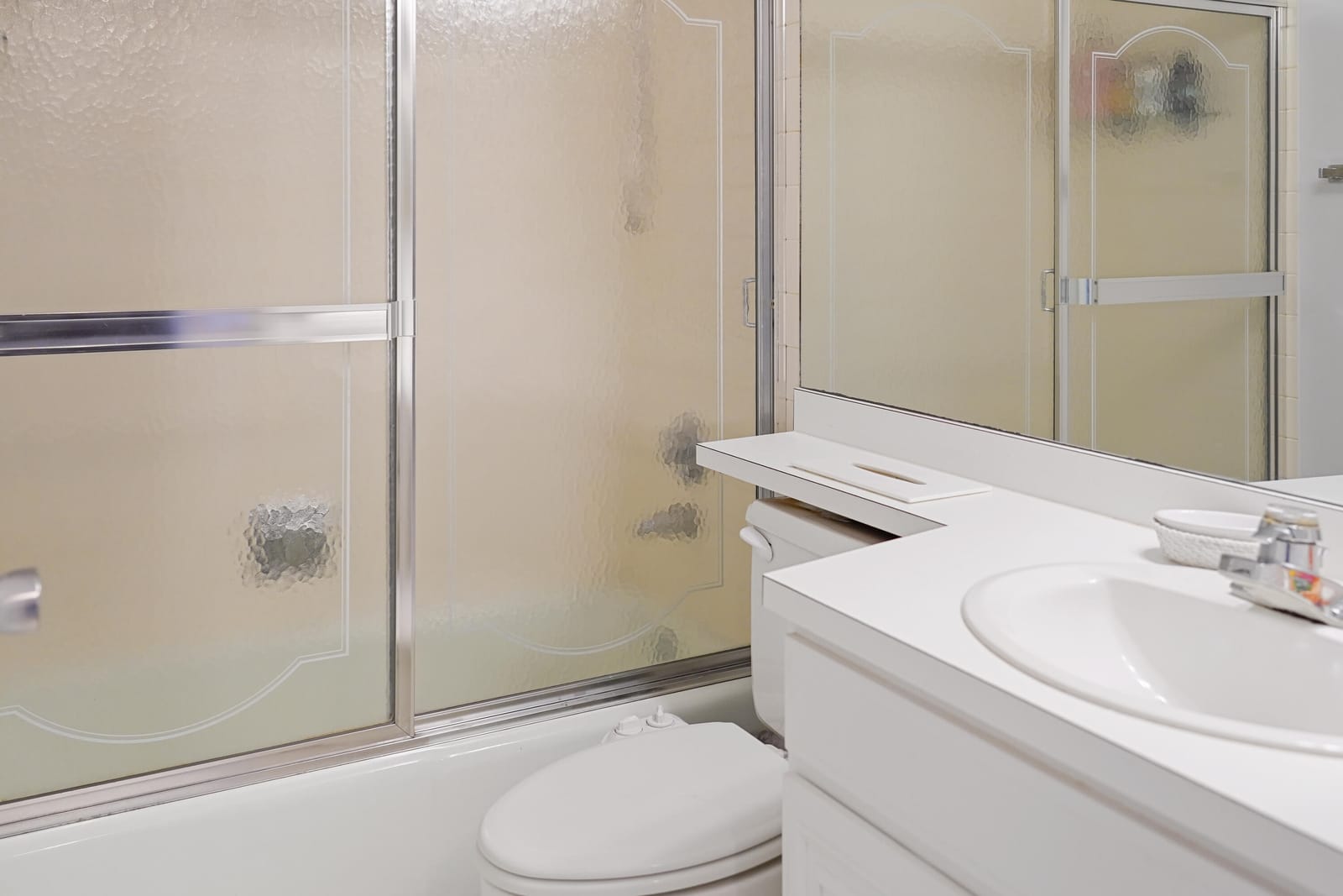 2550 PRESIDENTIAL Way 106, West Palm Beach, FL 33401 photo 8