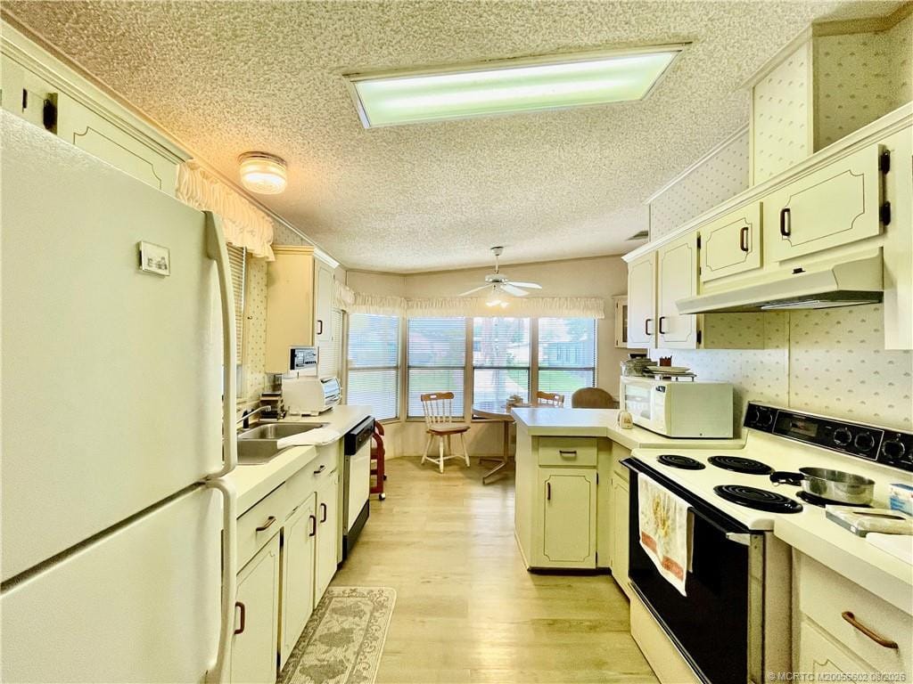 14464 SW Rake Drive — photo 4