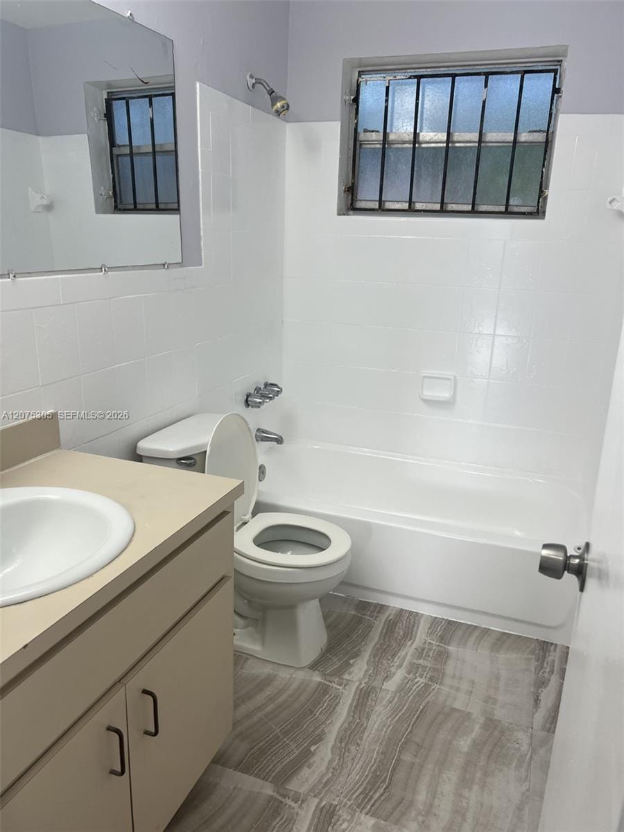 2145 NW 99th Terrace 2145, Miami, FL 33147 photo 8