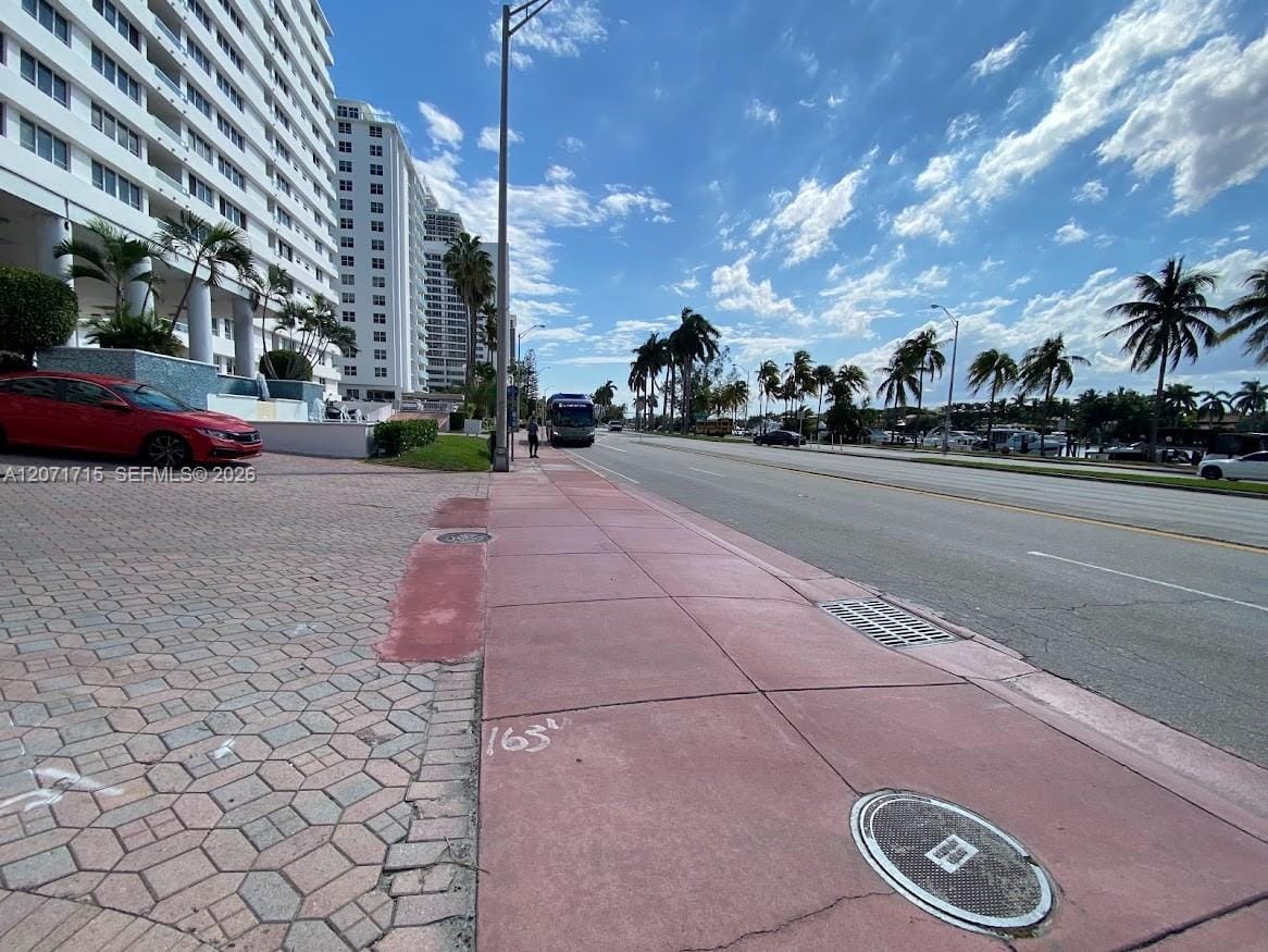 5005 Collins Avenue 722, Miami Beach, FL 33140