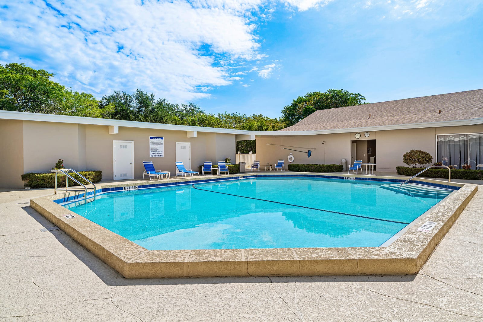 315 CIRCLE Drive S 201, Boynton Beach, FL 33435 photo 14
