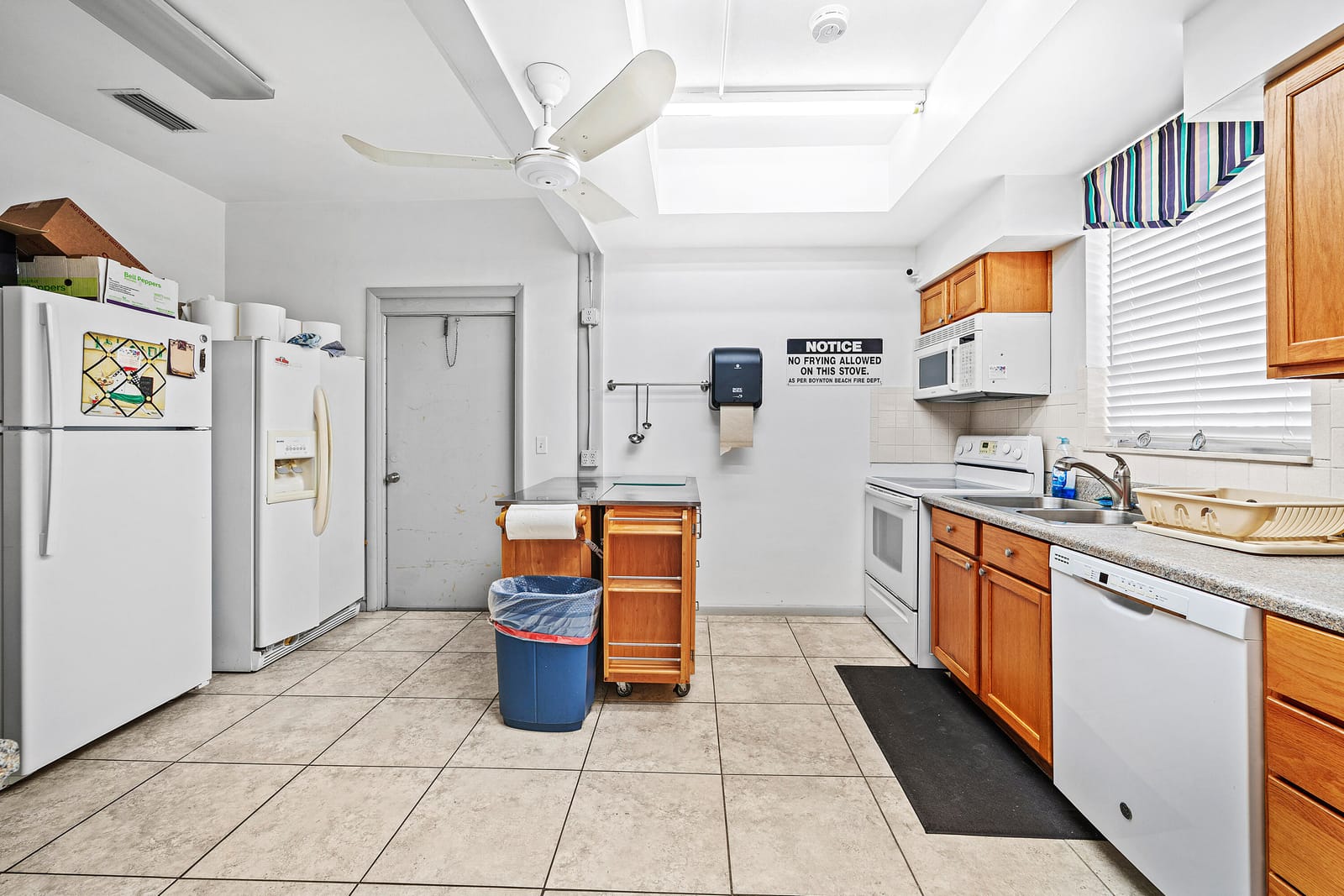 315 CIRCLE Drive S 201, Boynton Beach, FL 33435 photo 17