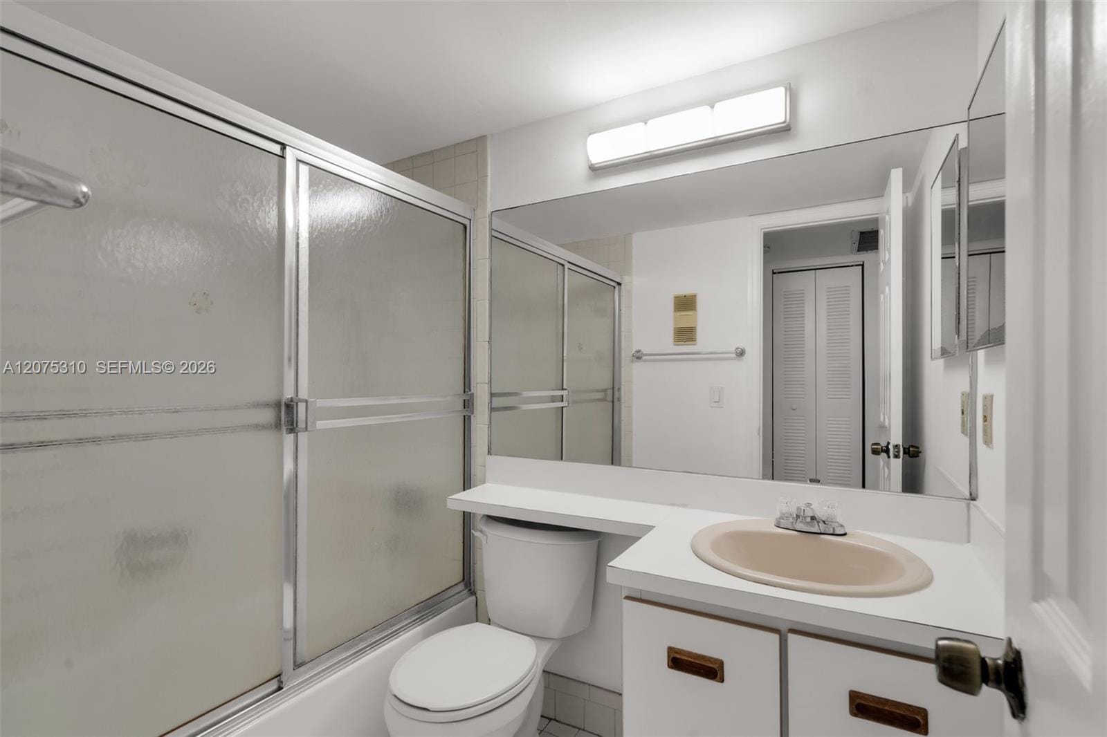 426 NE 210th Cir Terrace 103-2, Miami, FL 33179 photo 18