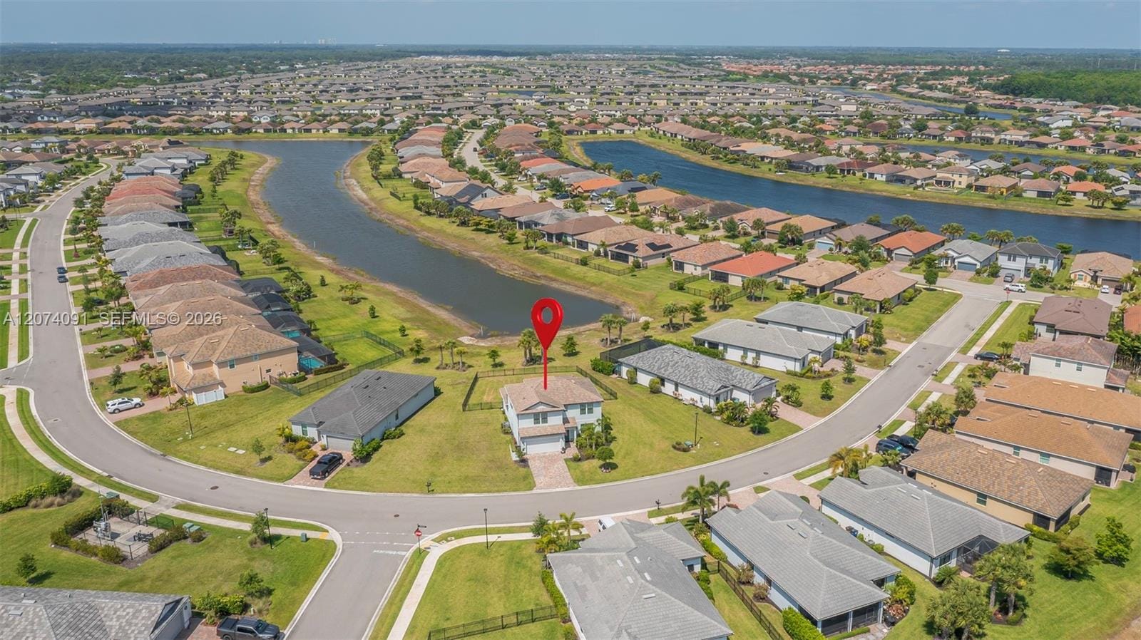 16241 Rosemallow Lane, FL 33920 photo 7