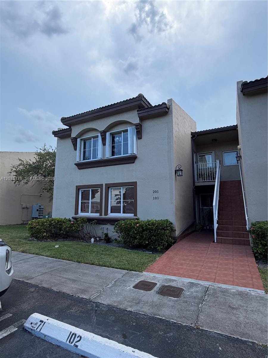 15771 SW 137th Avenue 201, Miami, FL 33177