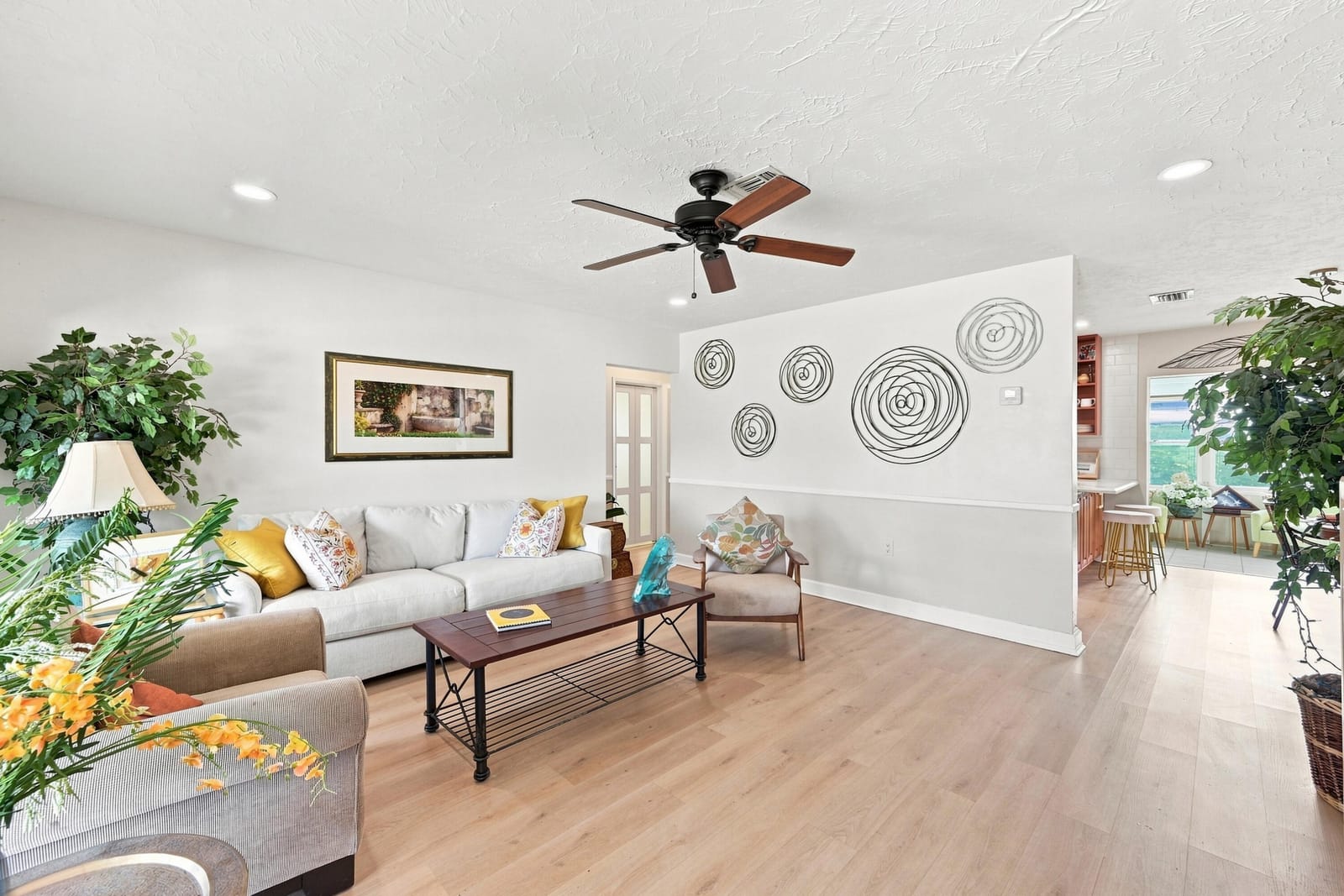 510 SE 4TH Court — photo 3