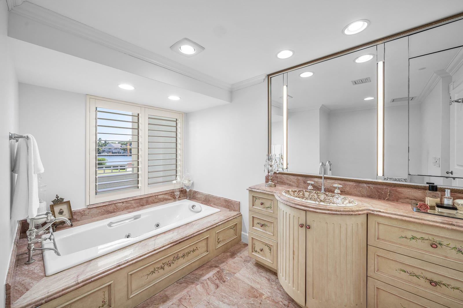300 SE 5TH Avenue 1030, Boca Raton, FL 33432 photo 13