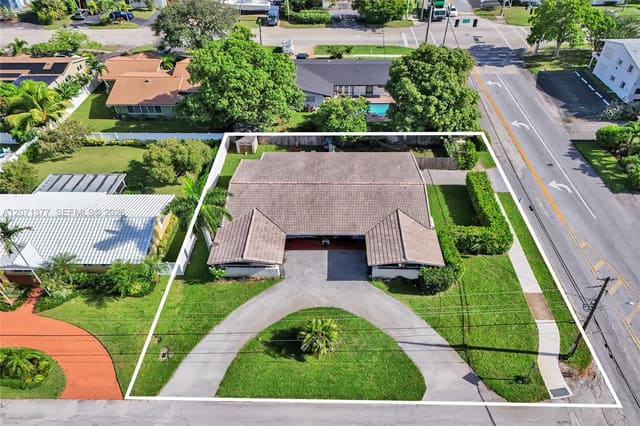 1477 NE 55th Street, Coral Ridge Isles, Fort Lauderdale, FL