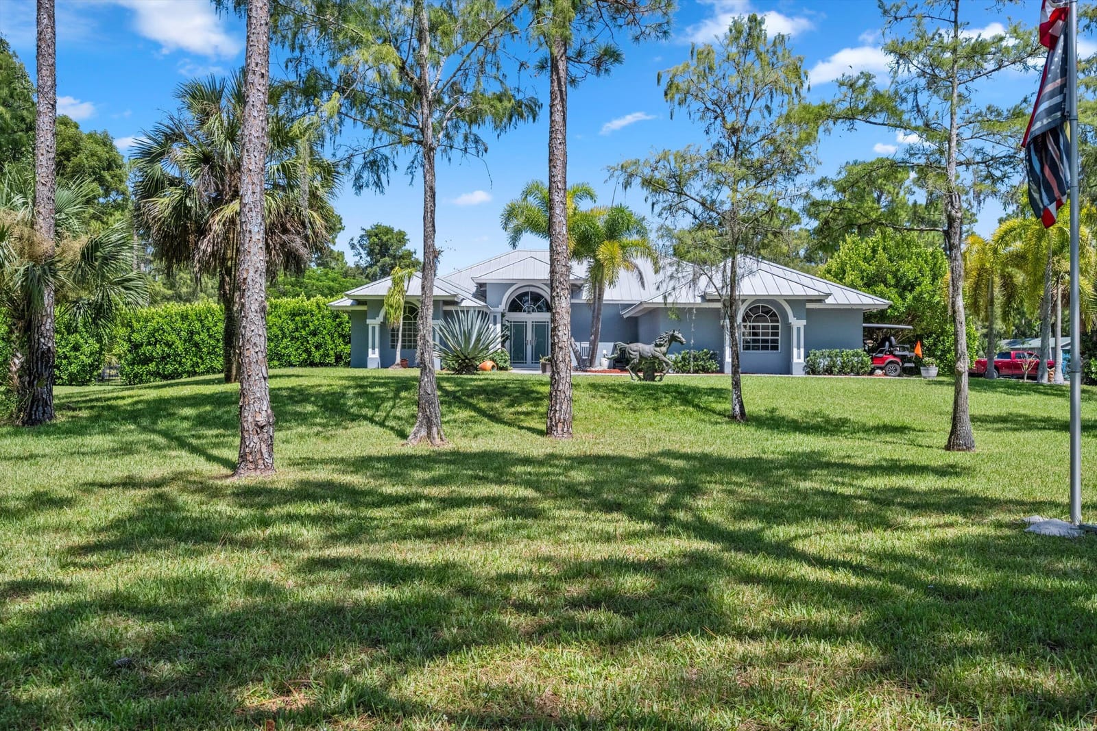 2558 Palm Deer Drive, Loxahatchee, FL 33470