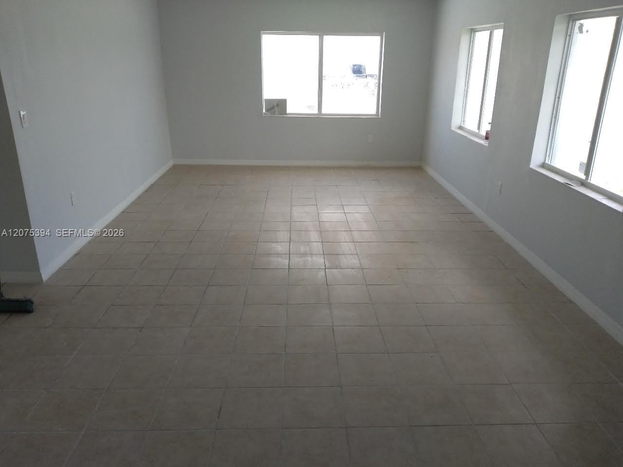 756 NW 5 Street, Florida City, FL 33034 photo 2