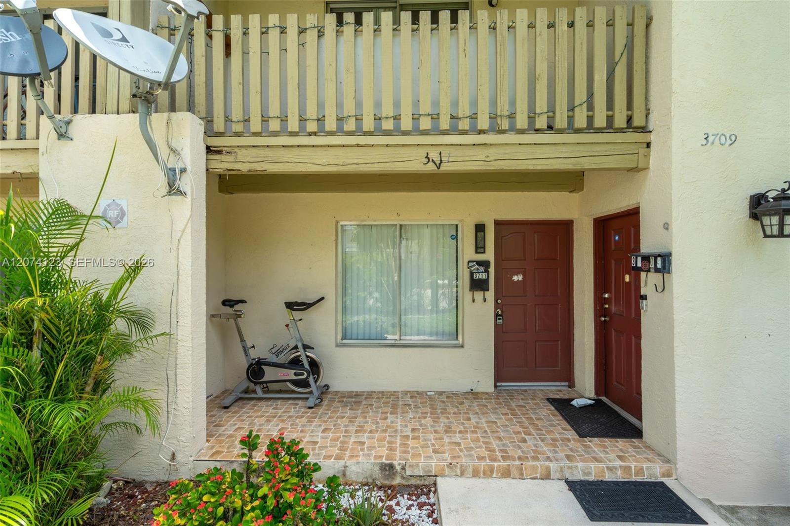 3711 Riverside Drive — photo 3