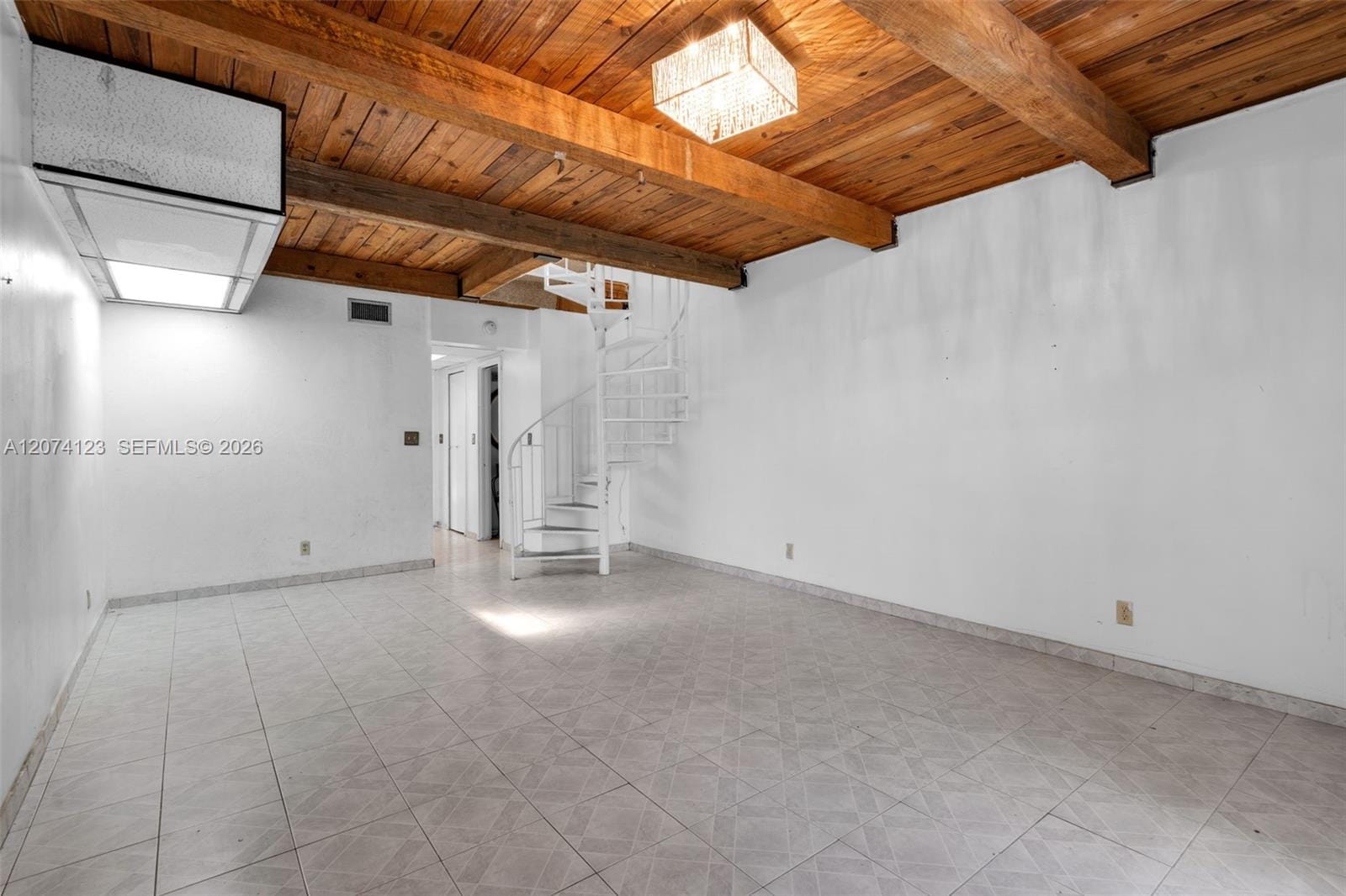 3711 Riverside Drive — photo 5