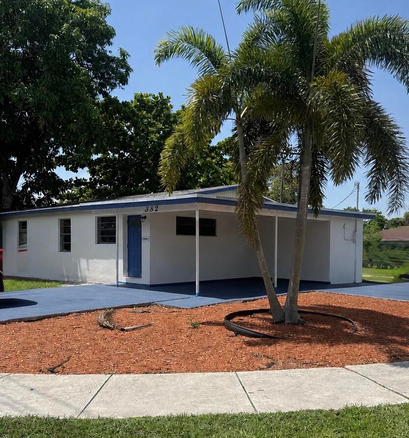332 NW 10TH Avenue, Delray Beach, FL 33444