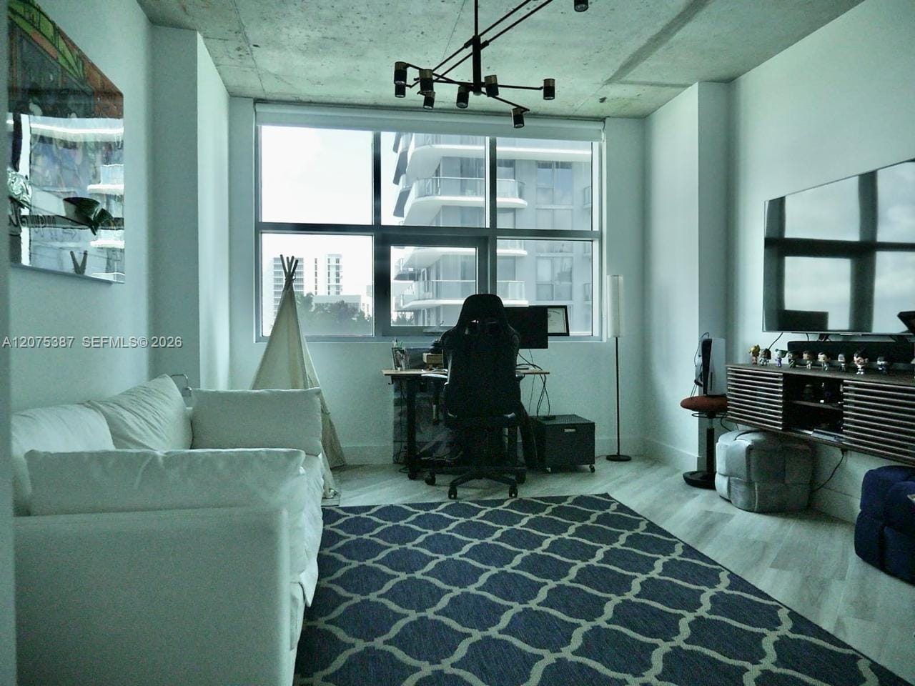 3301 NE 1st Avenue H0915 — photo 10
