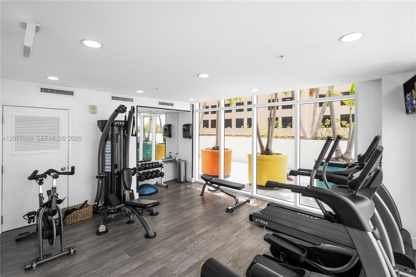 357 Almeria Avenue 1105, Coral Gables, FL 33134 photo 25