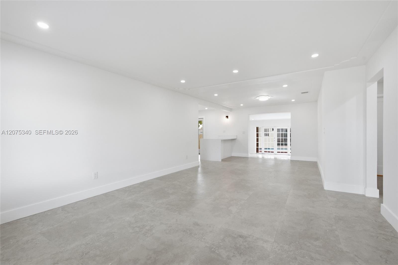 275 W 13th Street — photo 11