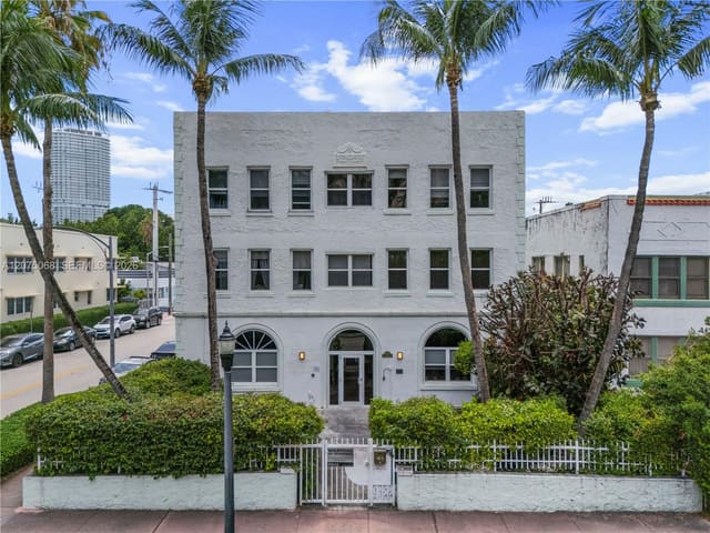 802 Euclid Avenue 305, Miami Beach, FL 33139