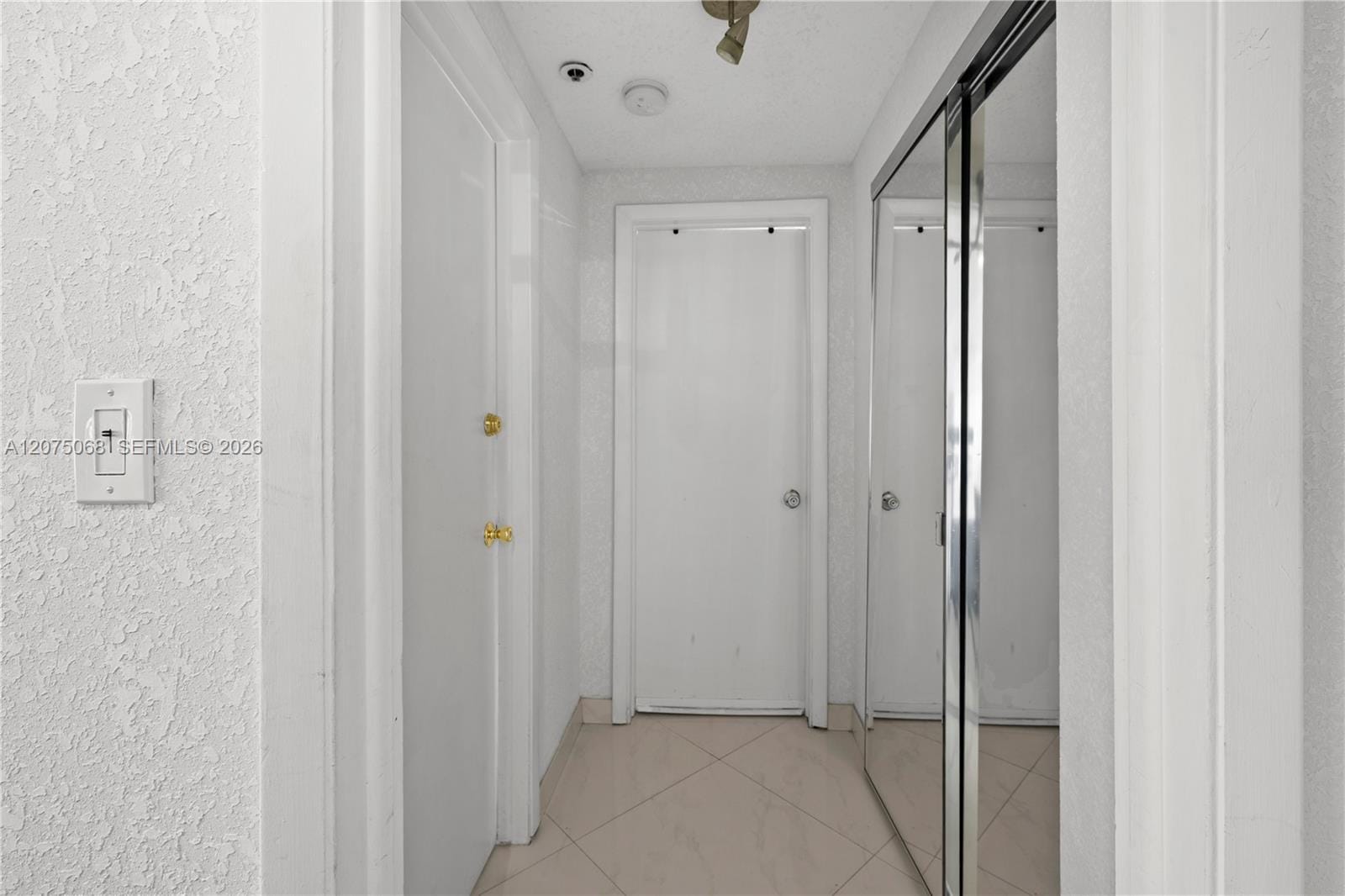 802 Euclid Avenue 305, Miami Beach, FL 33139 photo 13
