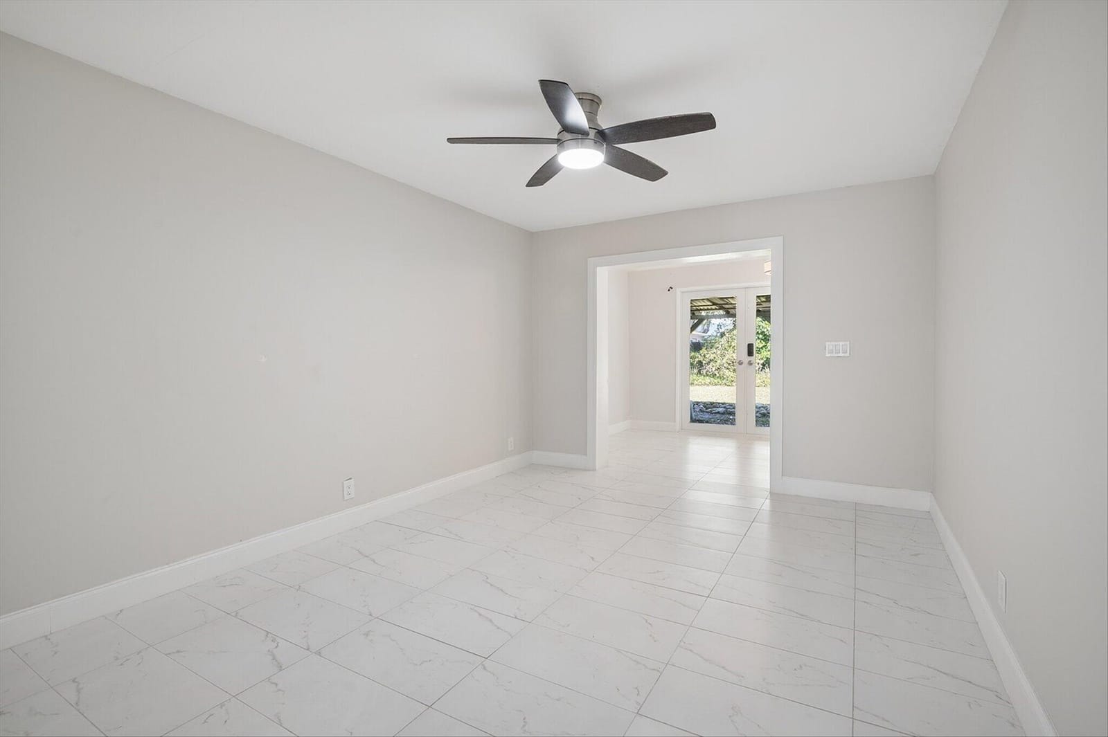 819 SW 13TH Street, Fort Lauderdale, FL 33315 photo 4