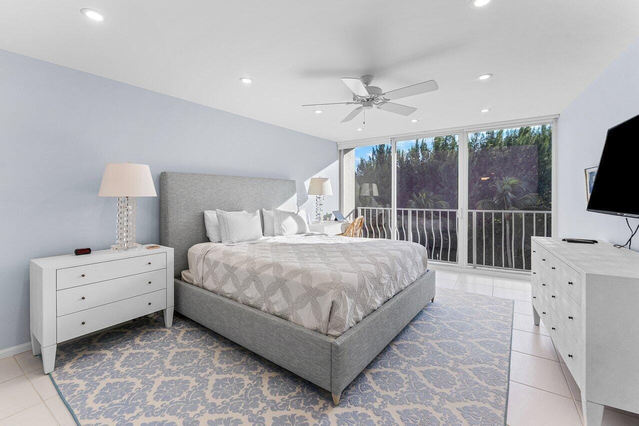 2774 S Ocean Boulevard 409, Palm Beach, FL 33480 photo 15