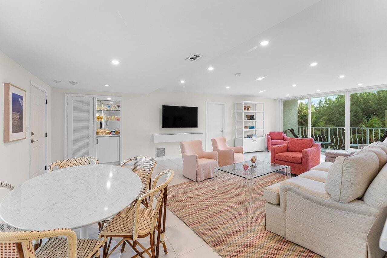 2774 S Ocean Boulevard 409 — photo 6