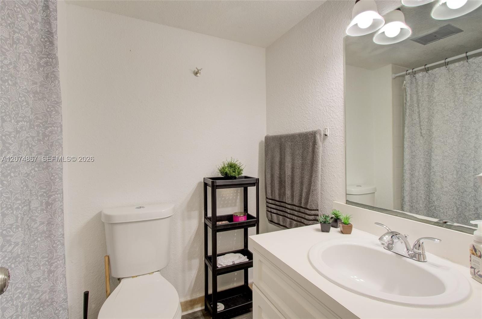 4610 NW 79th Avenue 2D, Doral, FL 33166 photo 18