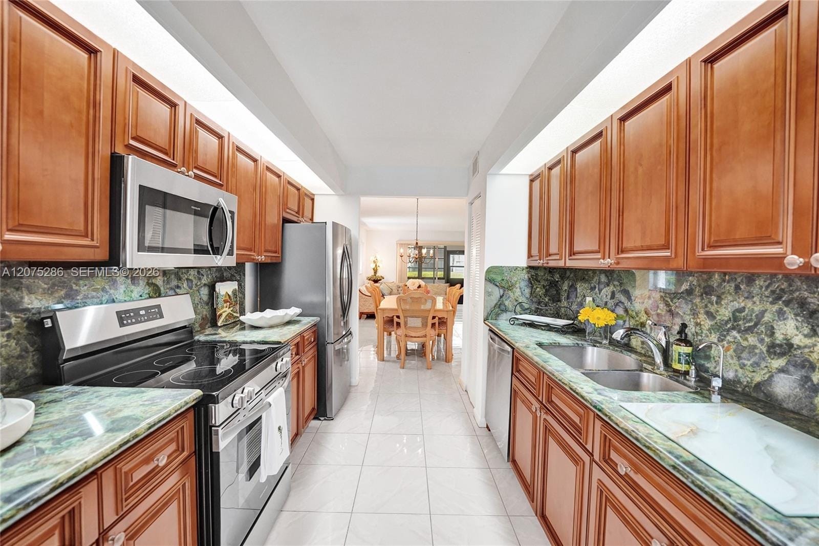800 SW 137th Avenue 101G, Pembroke Pines, FL 33027