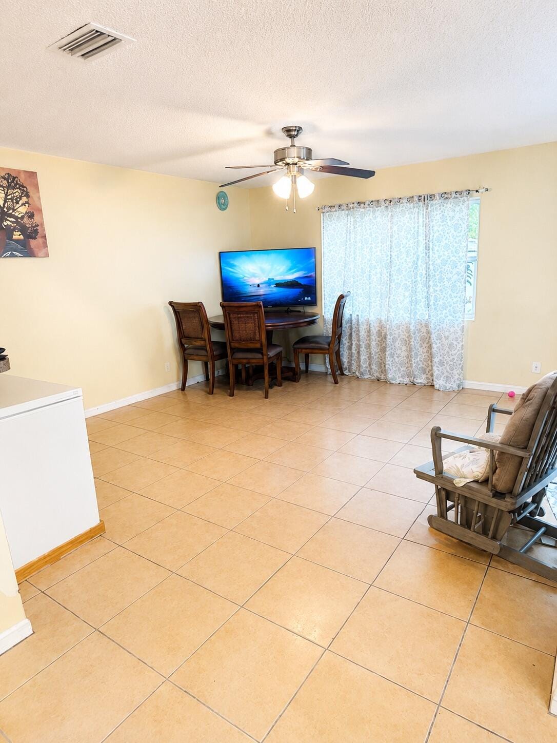 3331 Commodore Court — photo 3