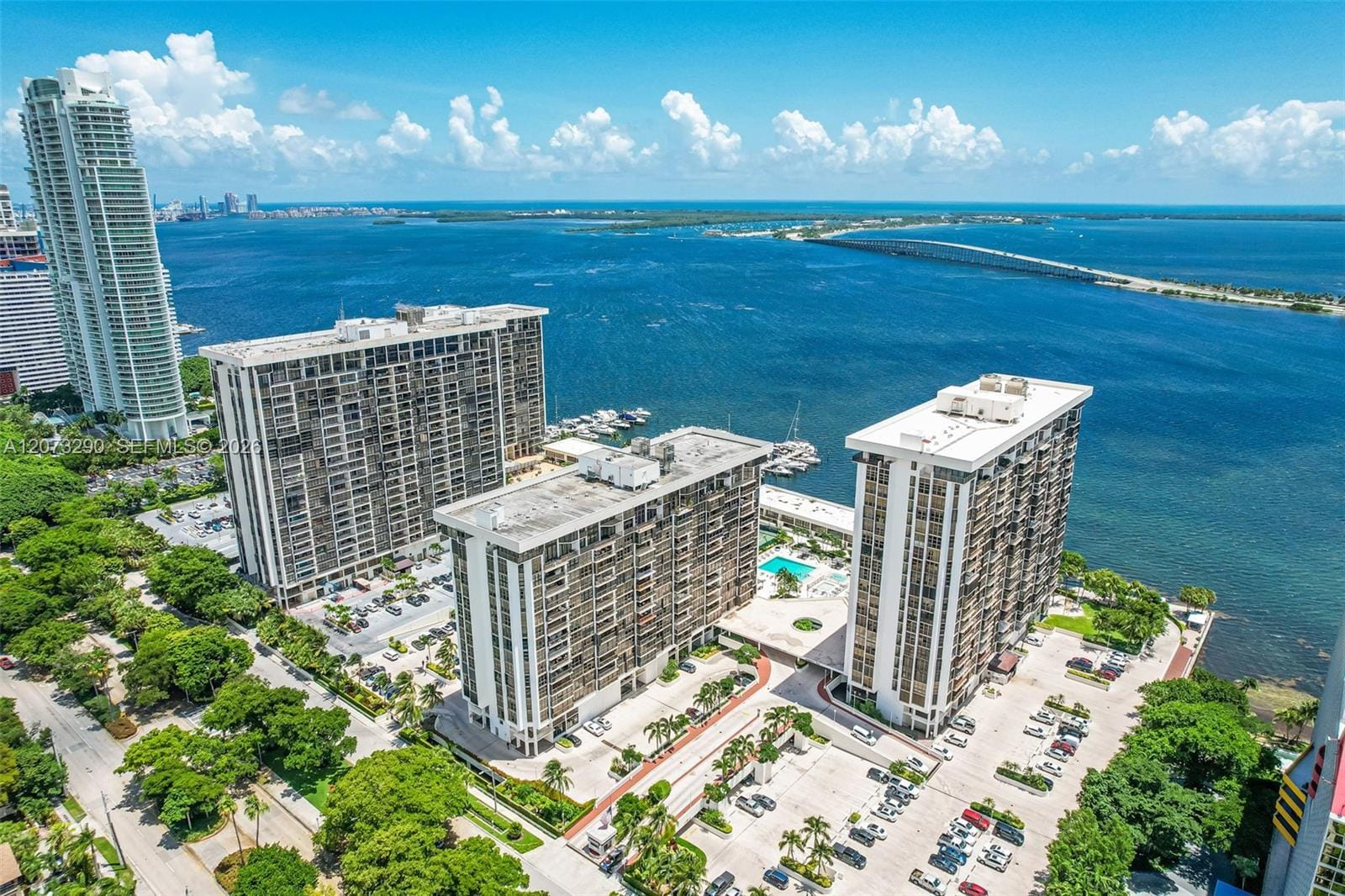 1901 Brickell Avenue B1411 — photo 12