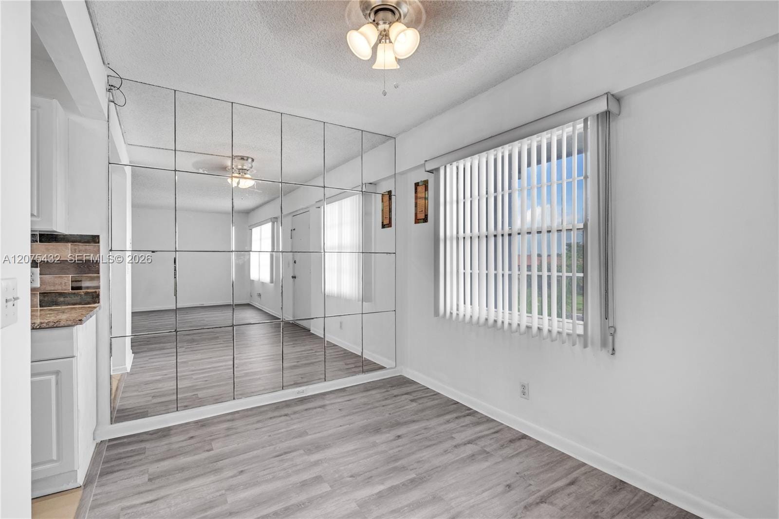 300 SW 134th Way 413E — photo 6